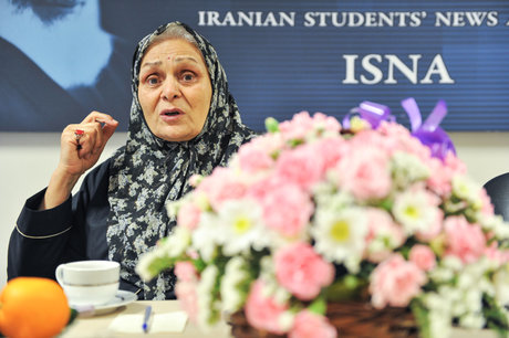 رادیو ایران از مریم نشیبی تقدیر می‌کند